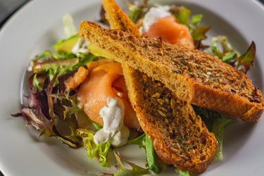 Chef’s Special Avacado & Salmon Salad