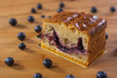 Cake Blueberry Slice