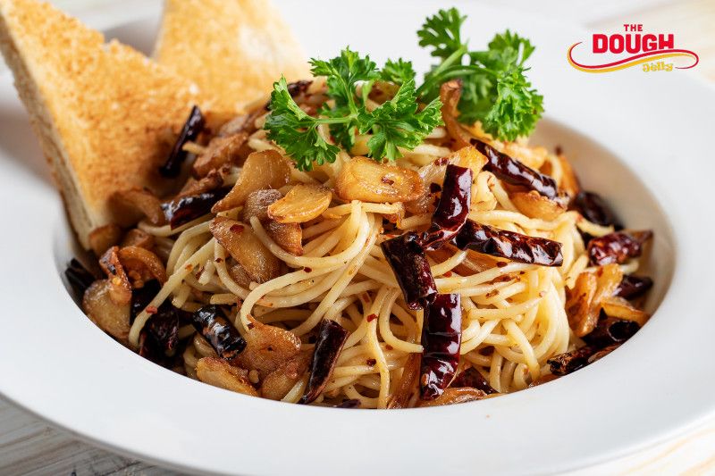 Spaghetti Aglio Olio Chicken